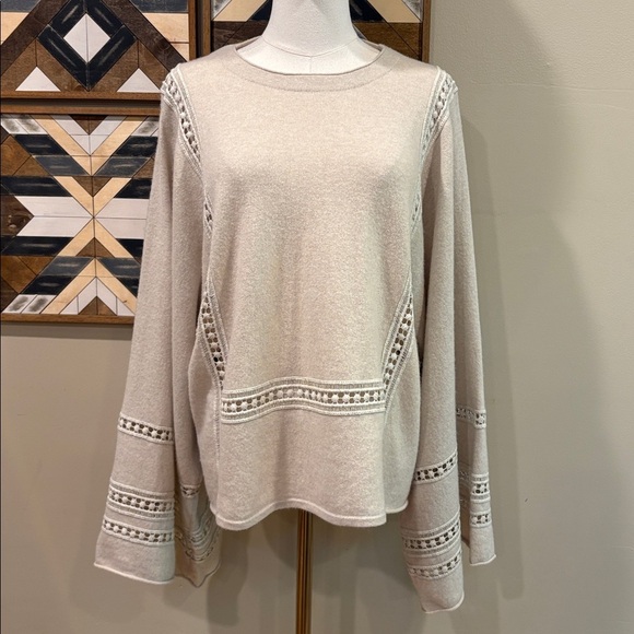 Chloe Merino Wool Cashmere Knit Eyelet Drape Sleeve Poncho Sweater Beige XS - Picture 3 of 13